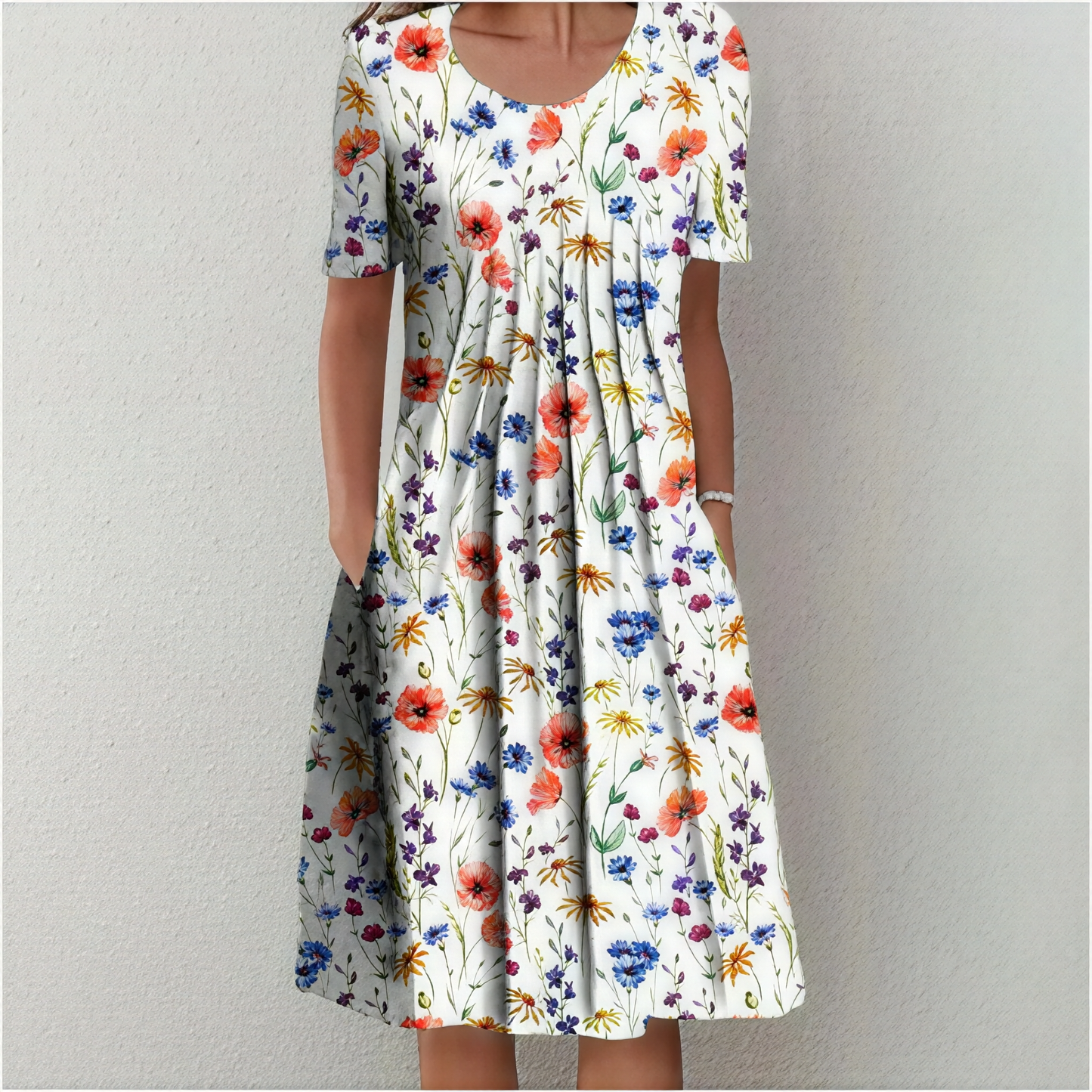Women's dress with pattern