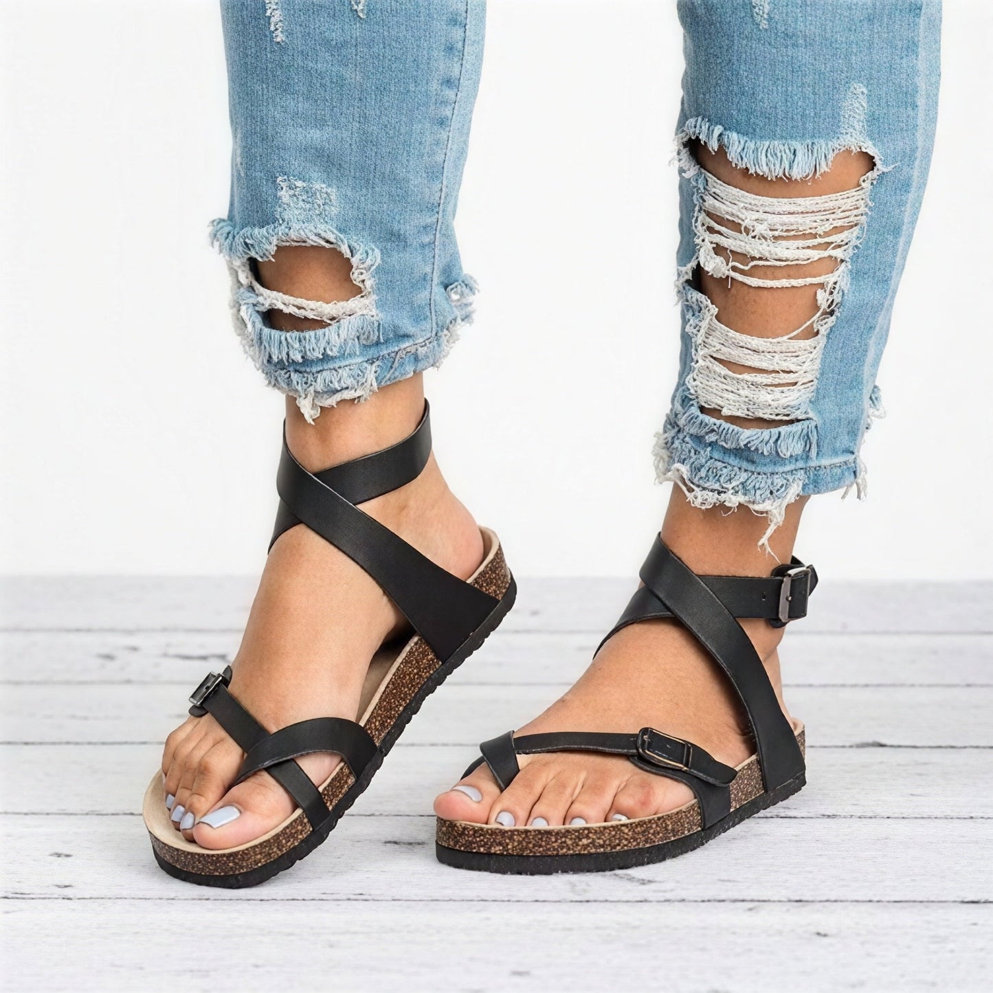 Summer sandals with straps